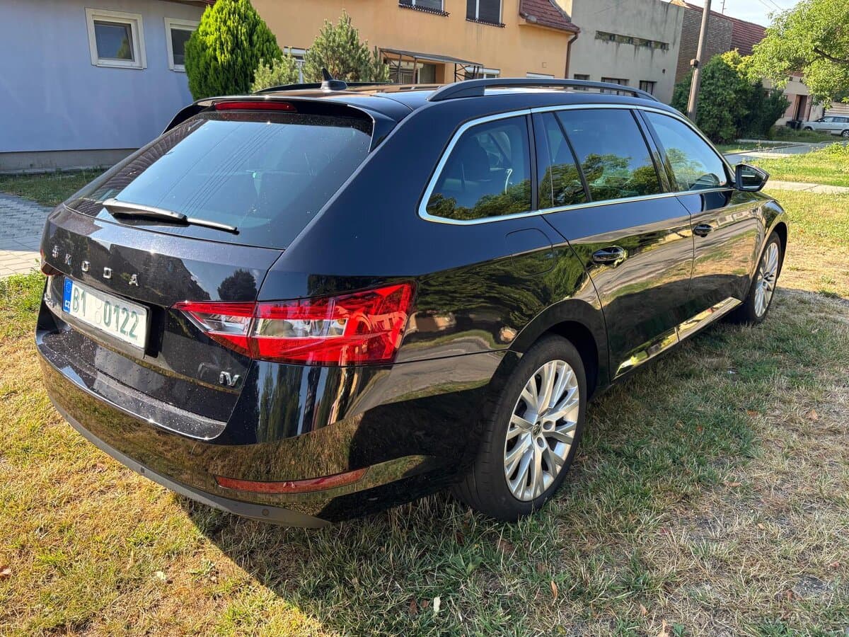 2021 Škoda SUPERB - 5