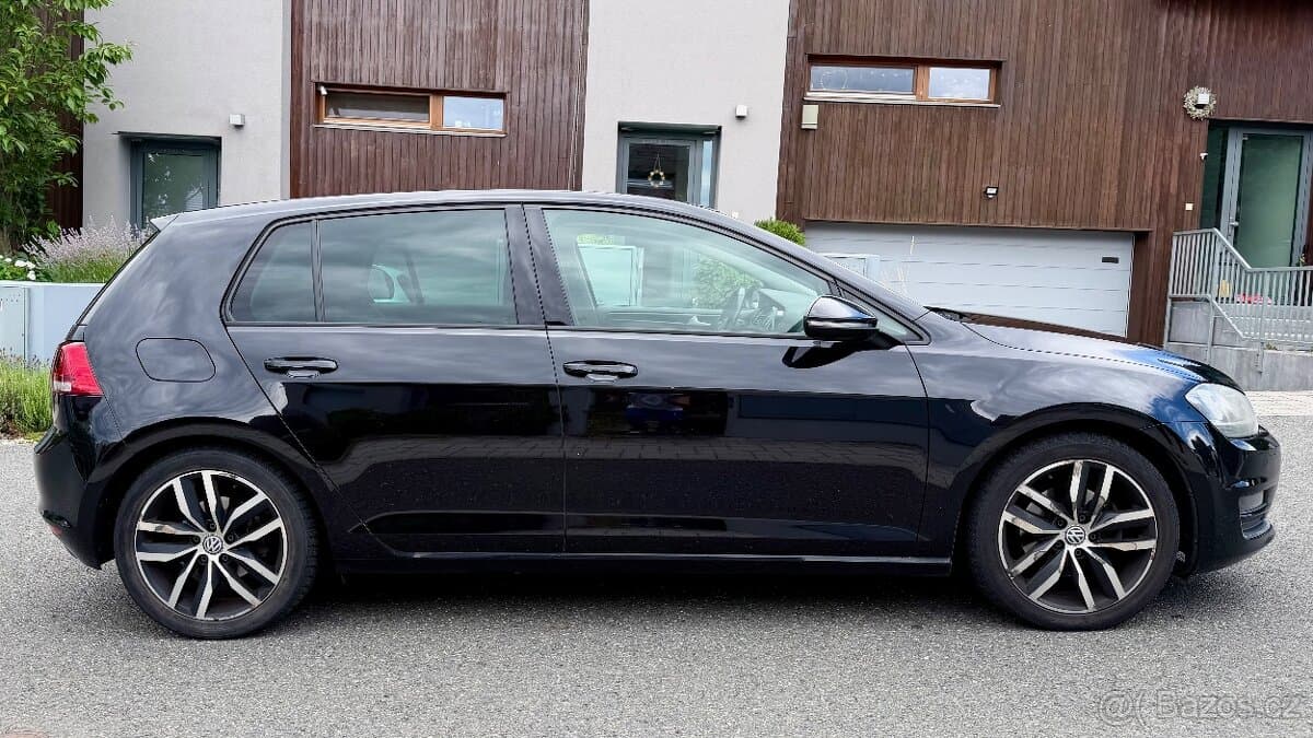 2012 Volkswagen GOLF - 5