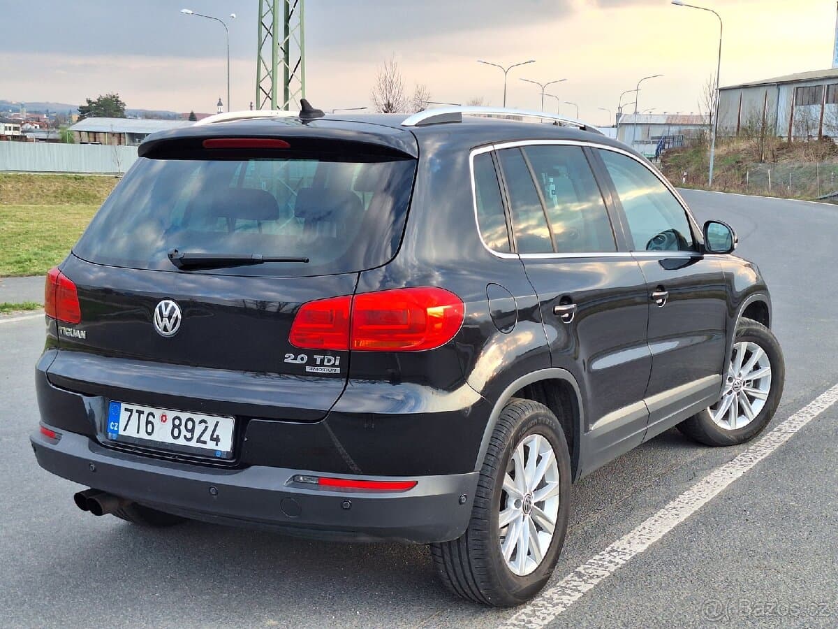 2011 Volkswagen TIGUAN - 5
