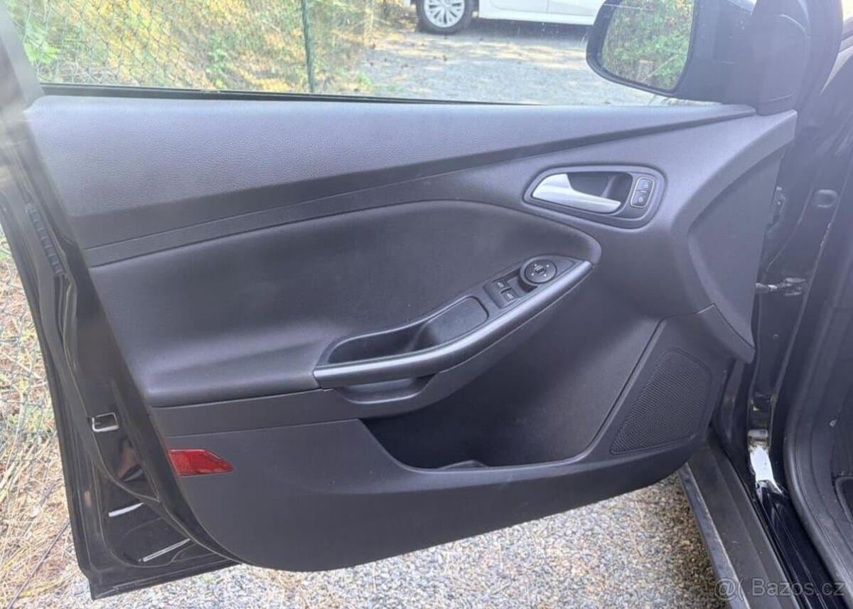 2016 Ford FOCUS - 5