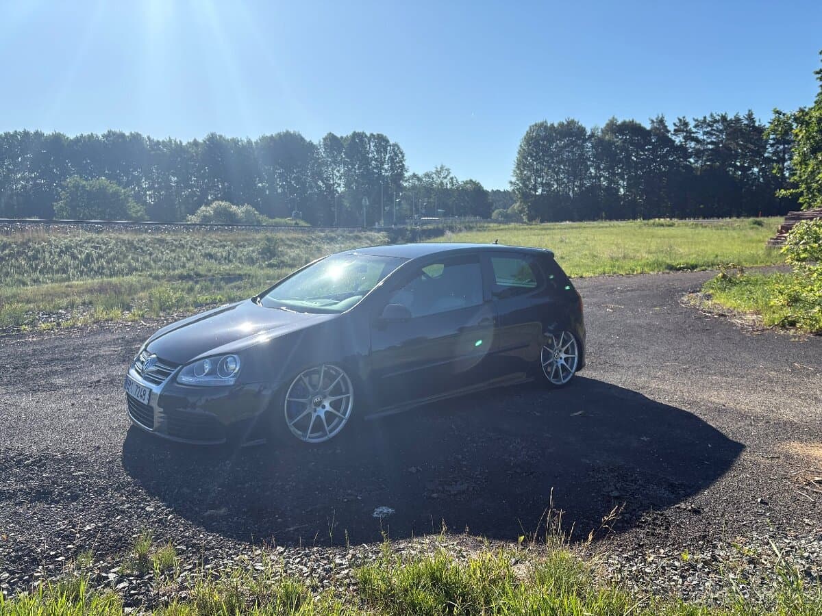 Volkswagen GOLF - 5