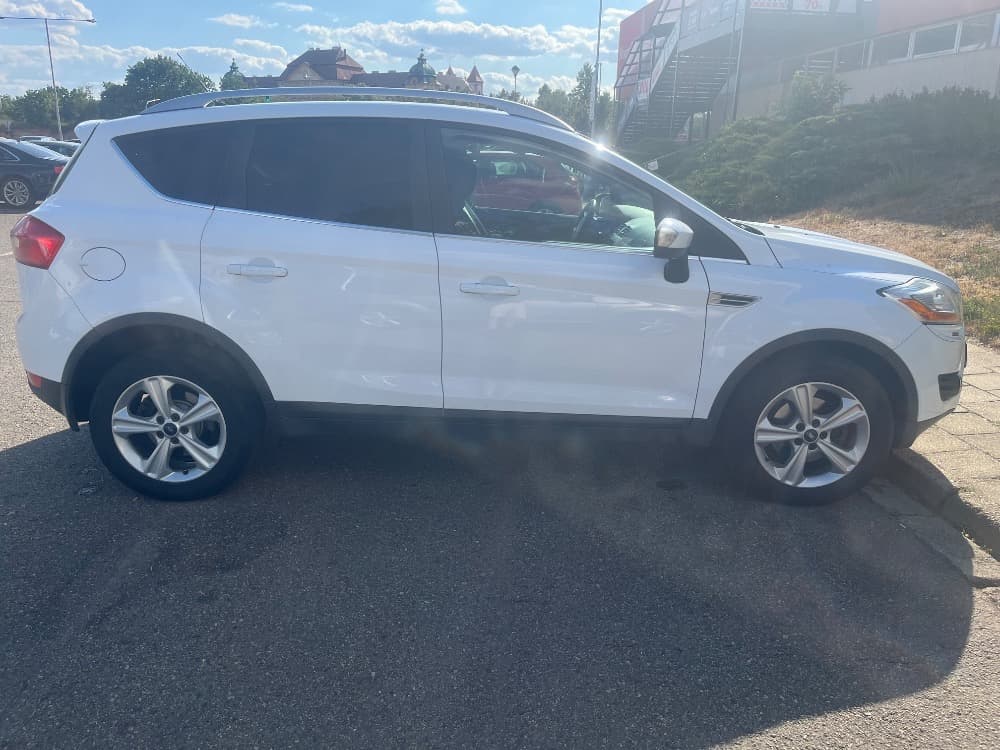 2011 Ford KUGA - 5