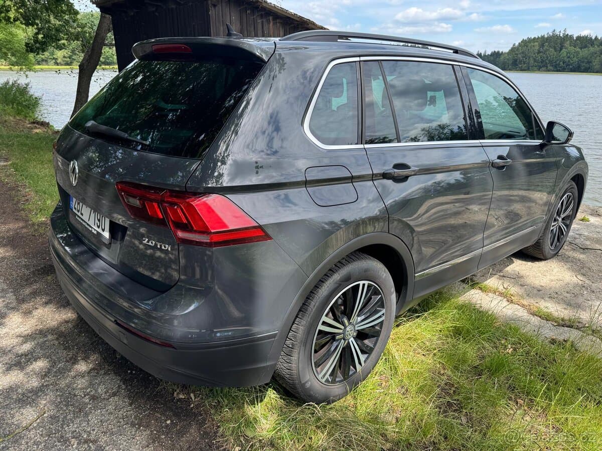 2016 Volkswagen TIGUAN - 5