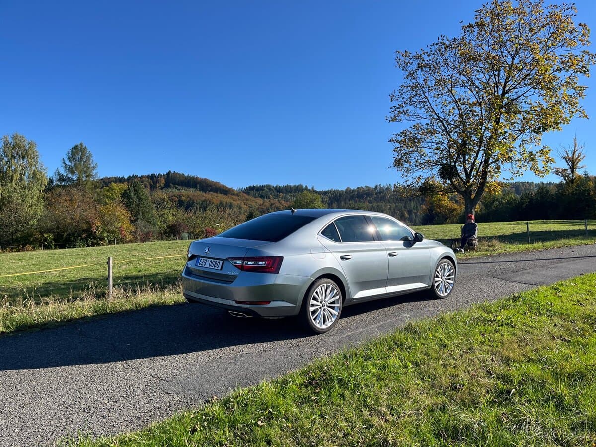 2015 Škoda SUPERB - 5