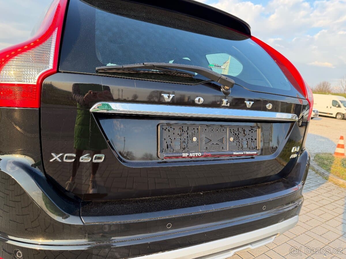2016 Volvo XC60 - 5