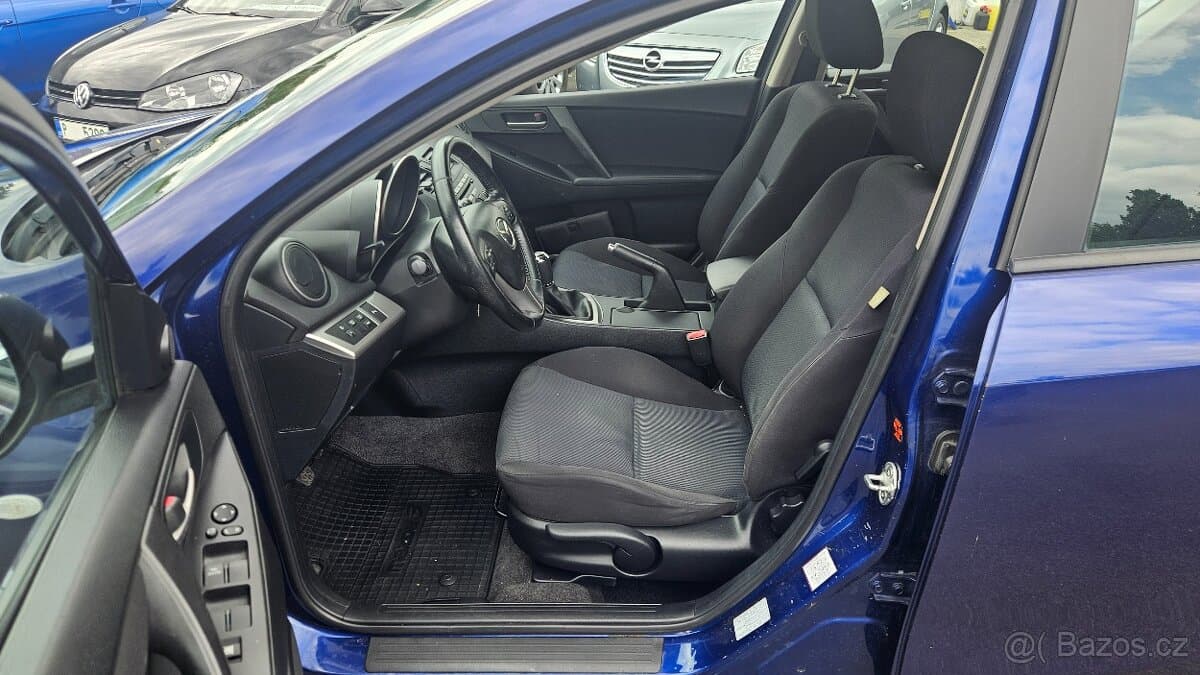 2010 Mazda 3 - 5