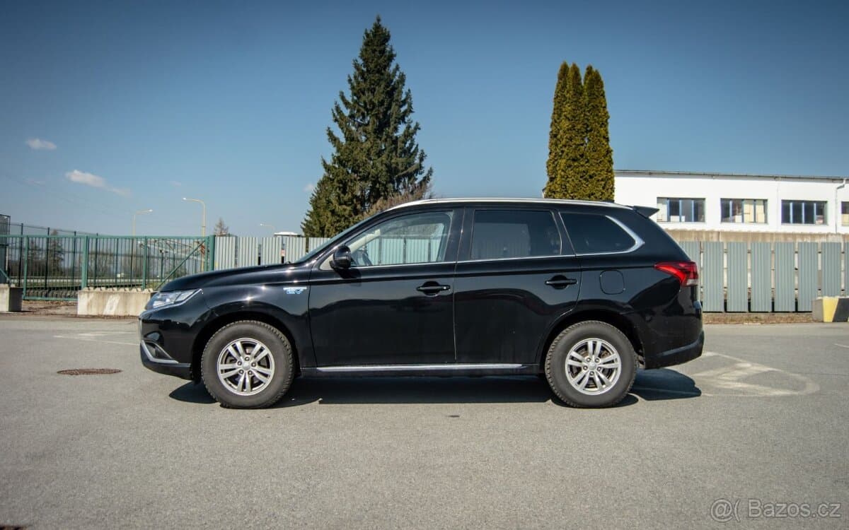 2019 Mitsubishi OUTLANDER - 5