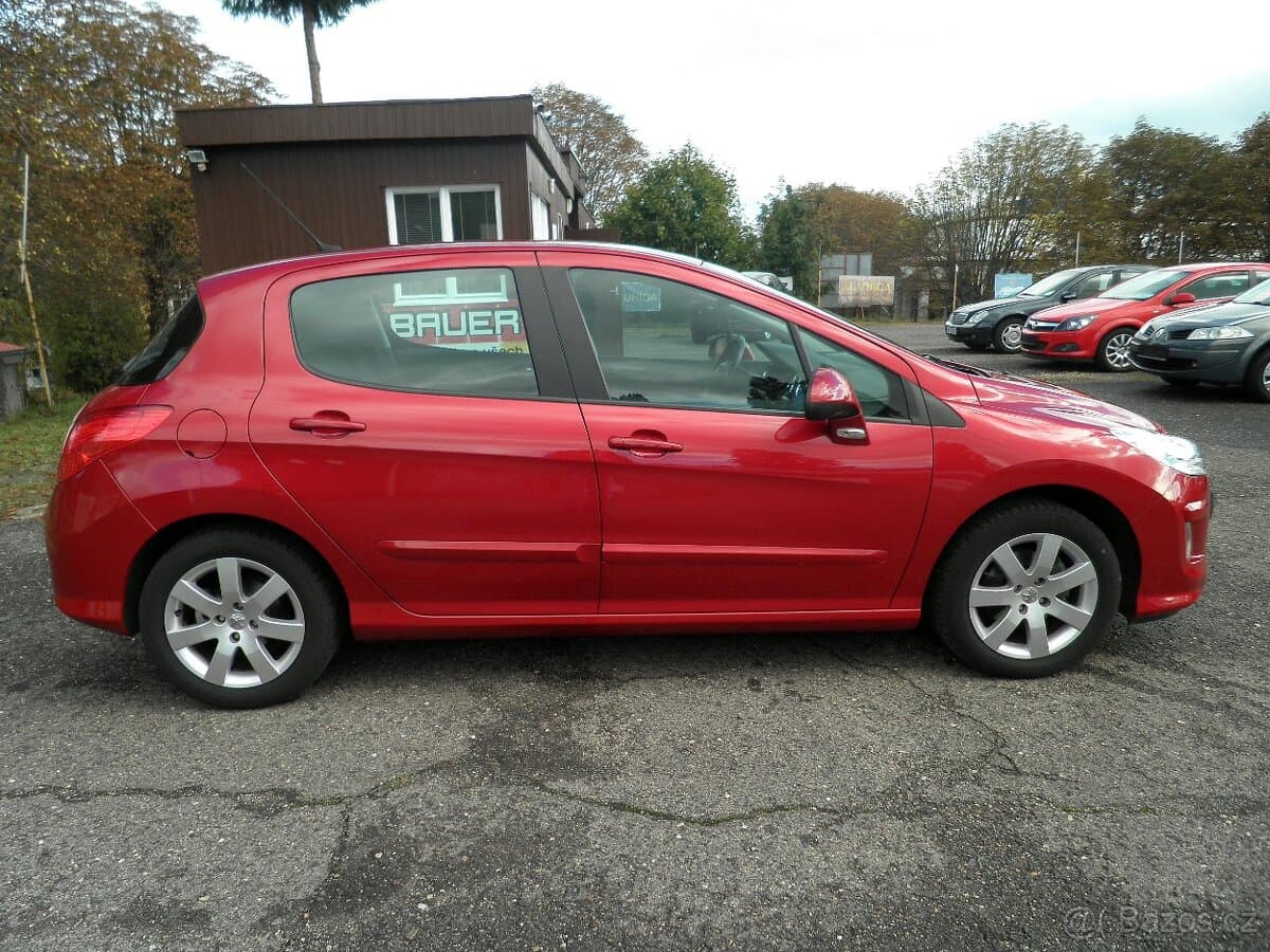2010 Peugeot 308 - 5