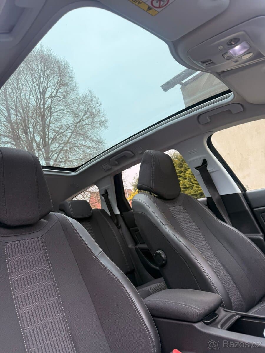 2019 Peugeot 308 - 5