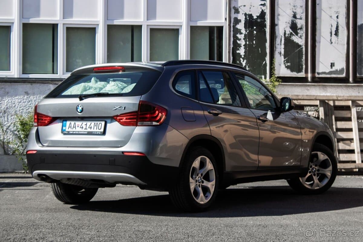 2010 BMW X1 - 5