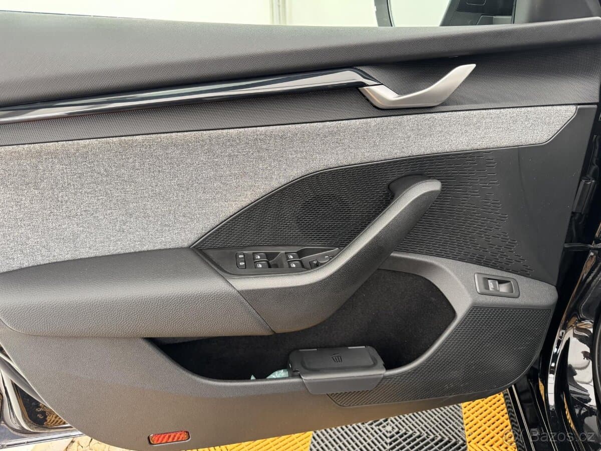 2025 Škoda OCTAVIA - 5