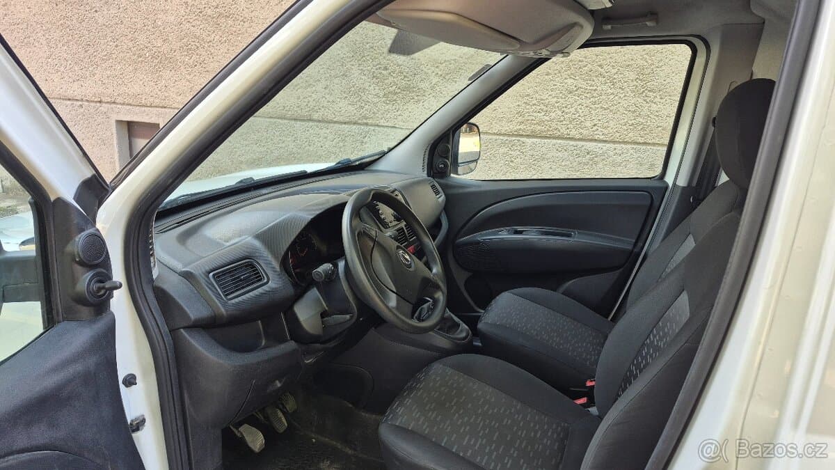 2018 Opel COMBO - 5