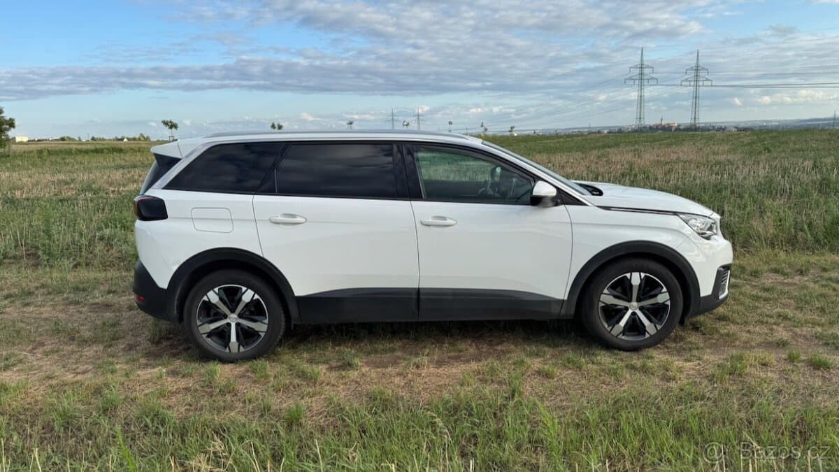 Peugeot 5008 - 5