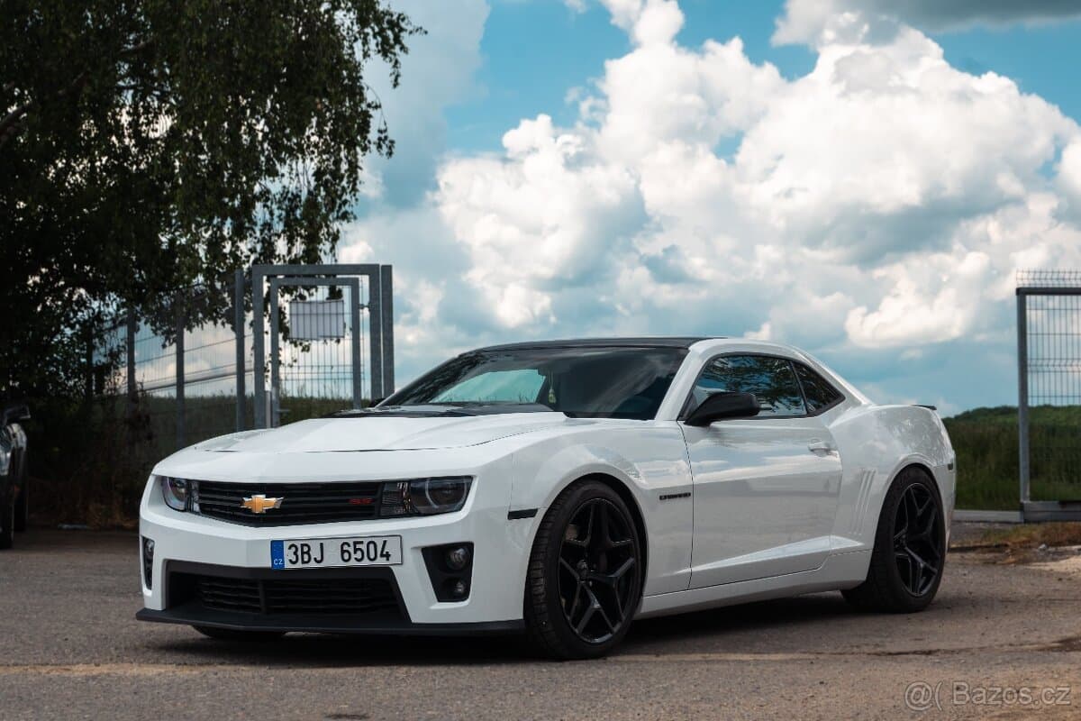 2014 Chevrolet CAMARO - 5