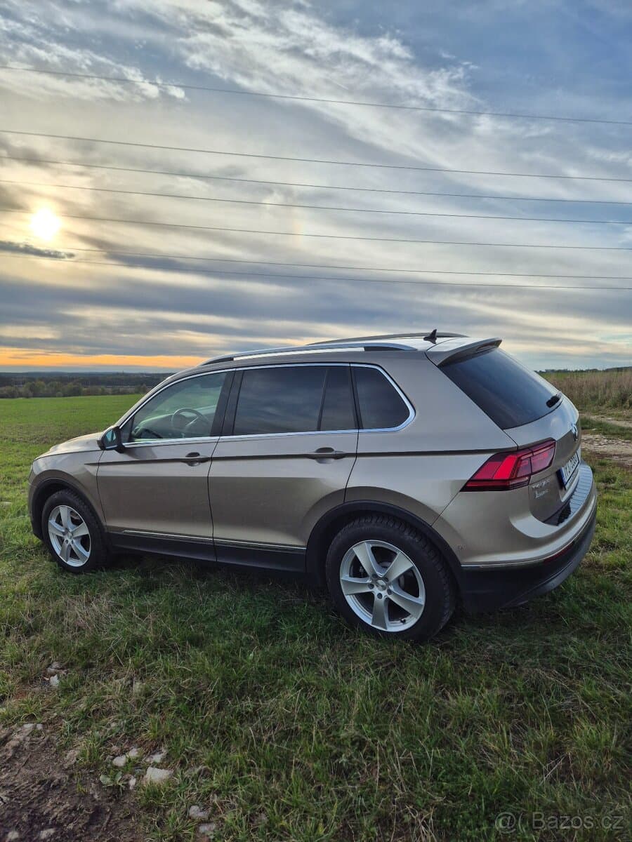 2018 Volkswagen TIGUAN - 5