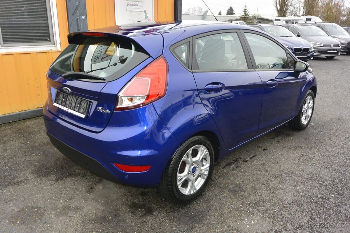 2015 Ford FIESTA - 5