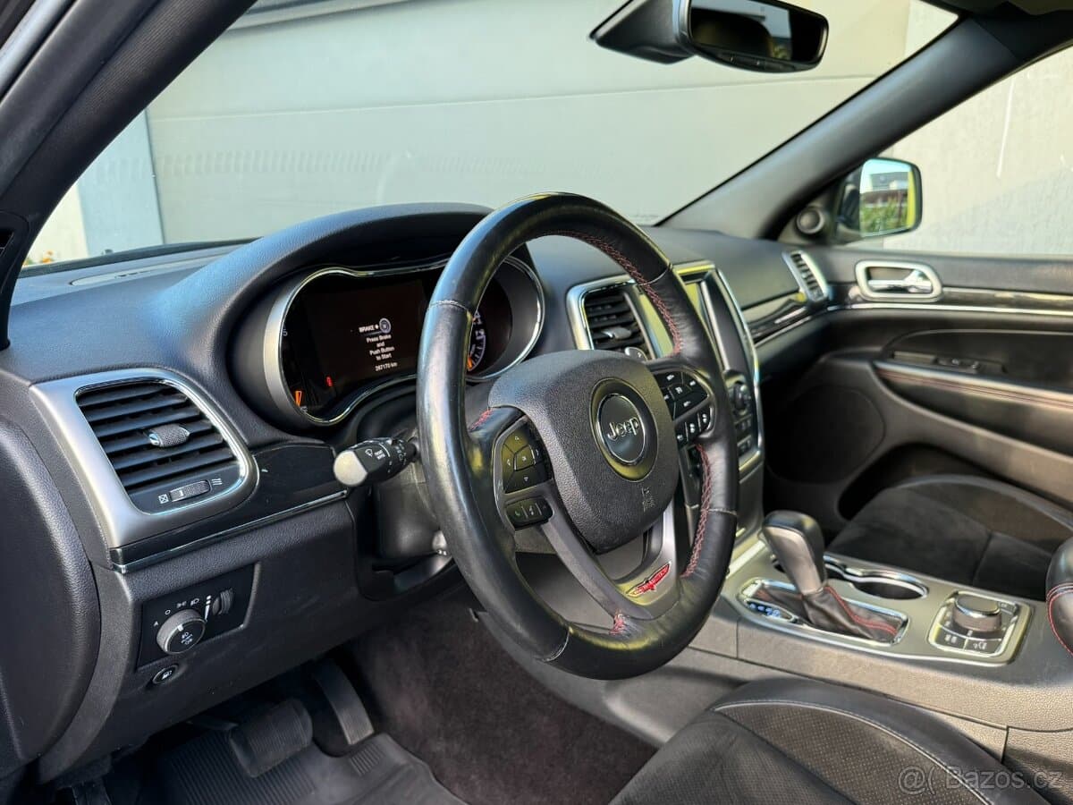 2017 Jeep CHEROKEE - 5