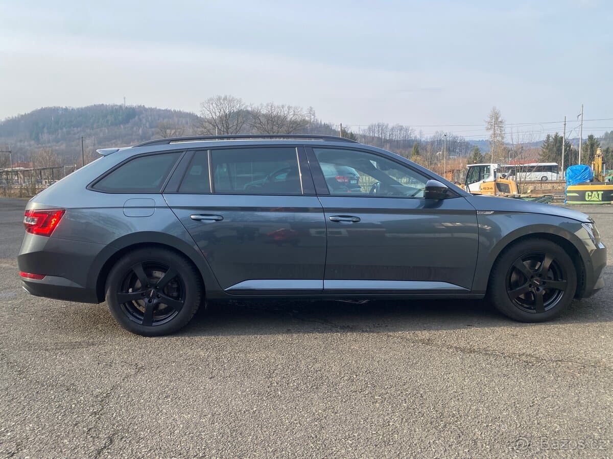2019 Škoda SUPERB - 5