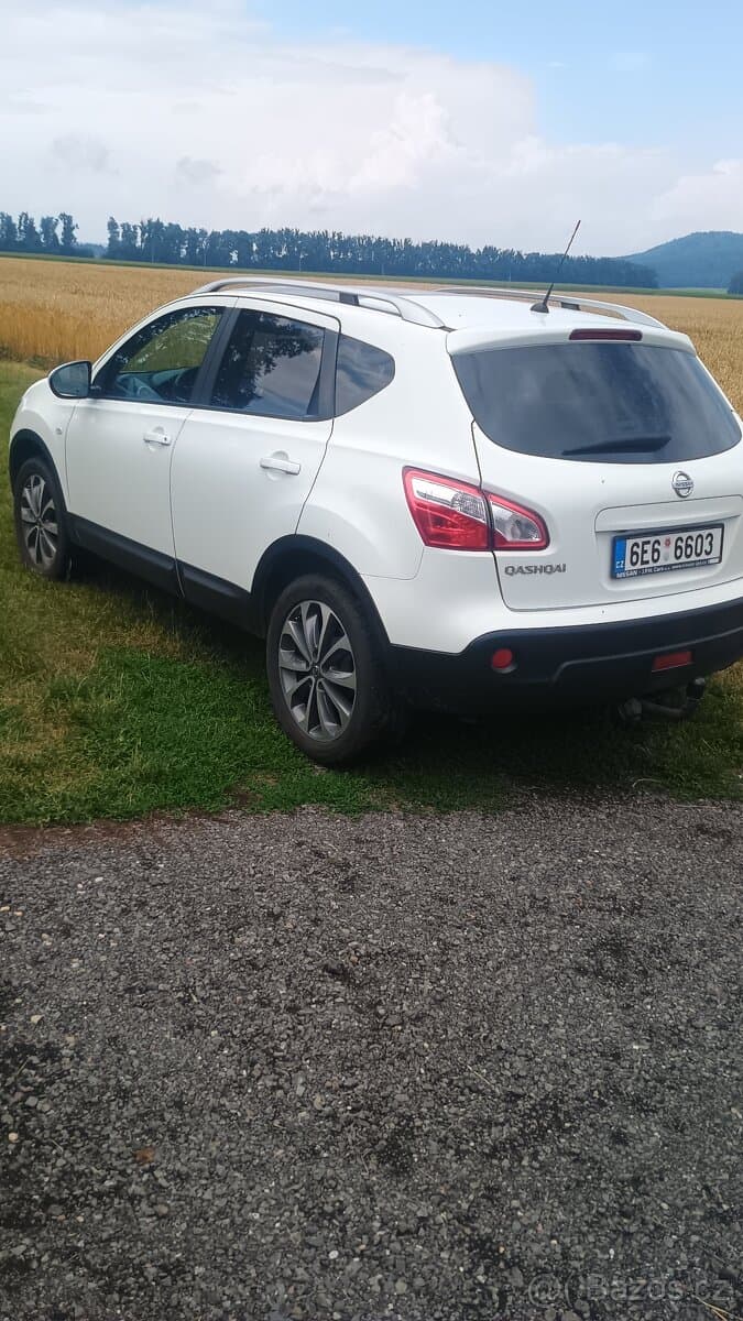 2010 Nissan QASHQAI - 5