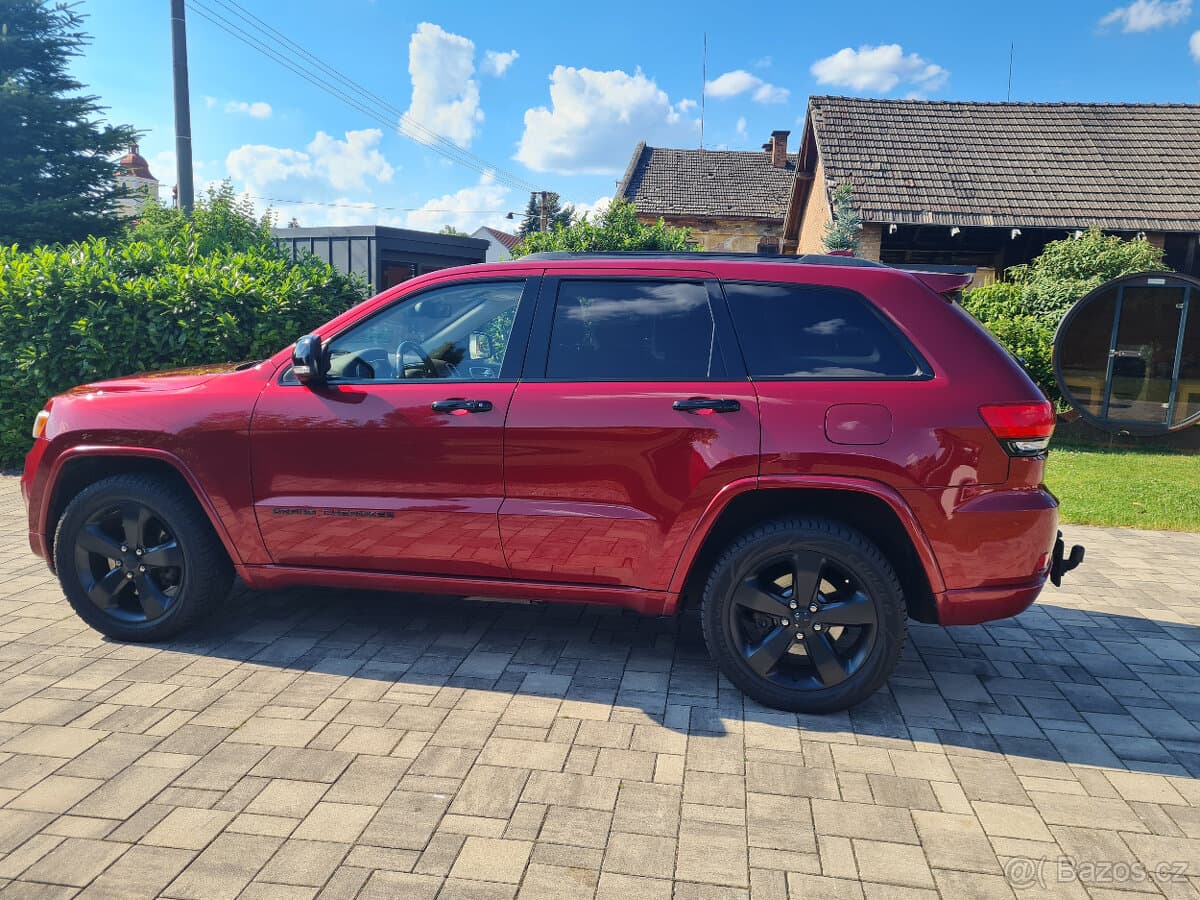 2014 Jeep CHEROKEE - 5