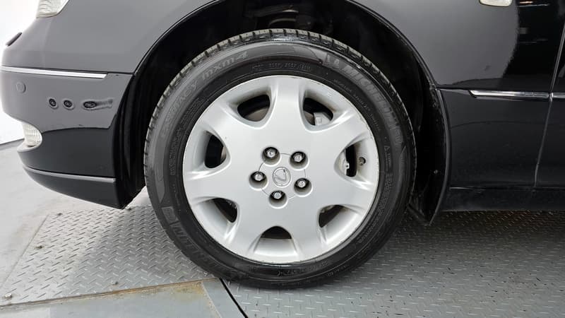 2003 Lexus LS - 5