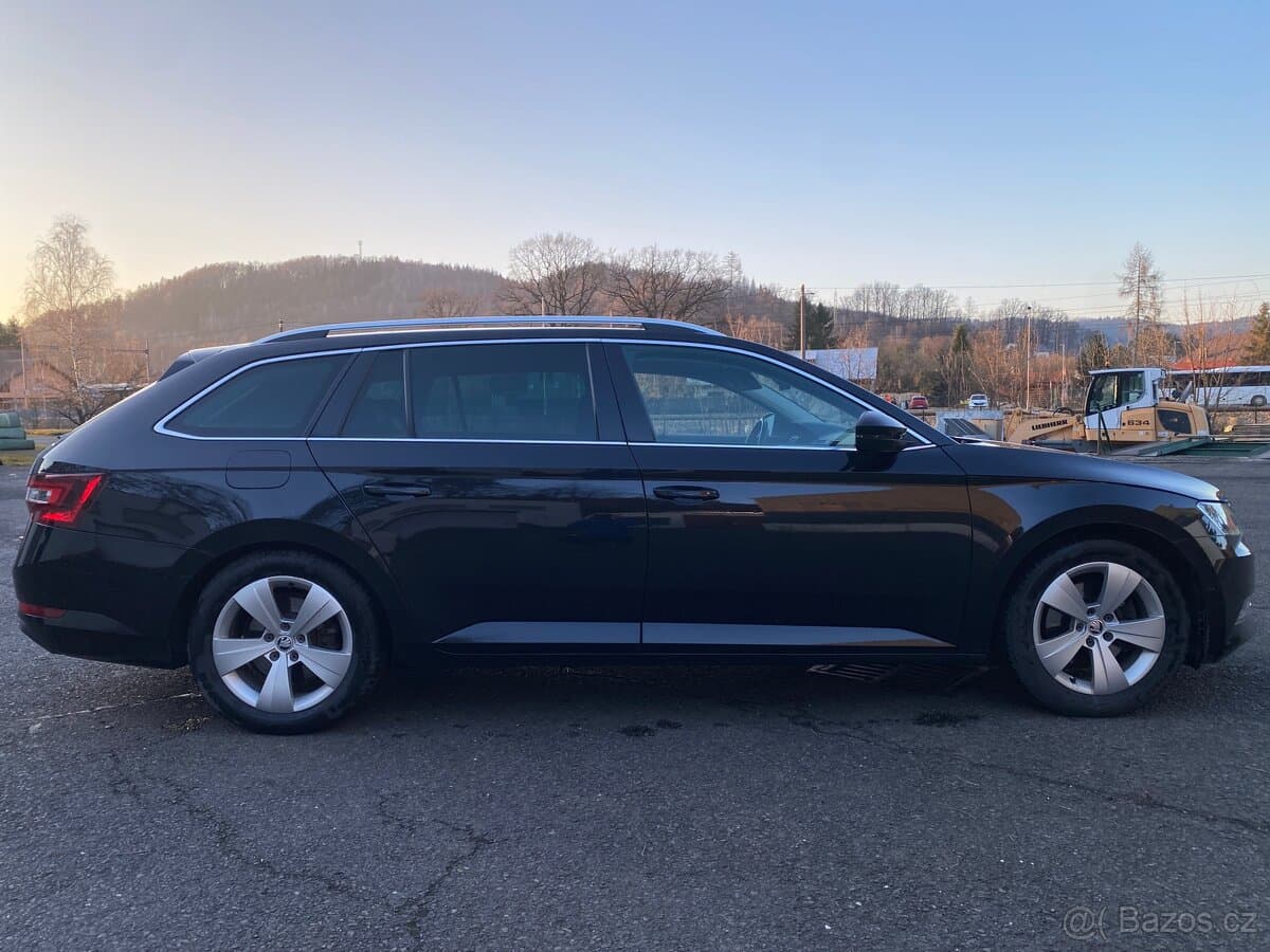 2016 Škoda SUPERB - 5