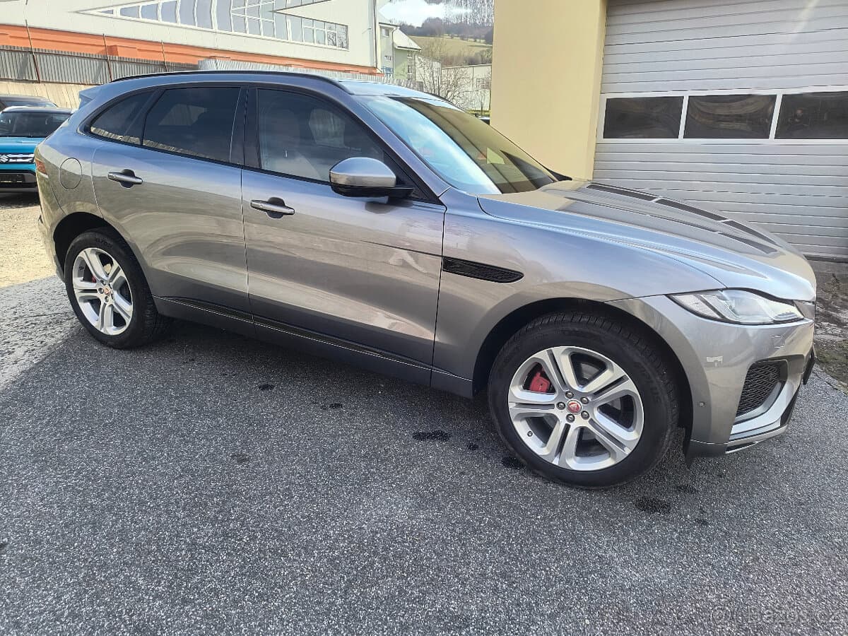 2021 Jaguar F-PACE - 5