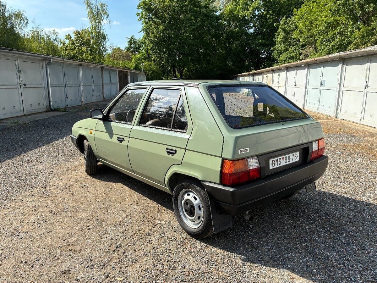 1990 Škoda FAVORIT - 5