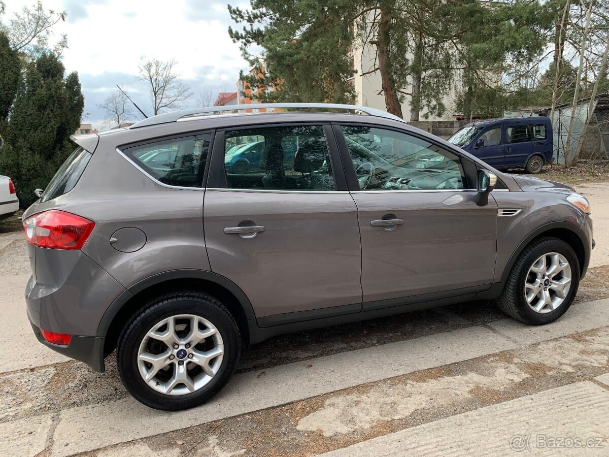 2011 Ford KUGA - 5