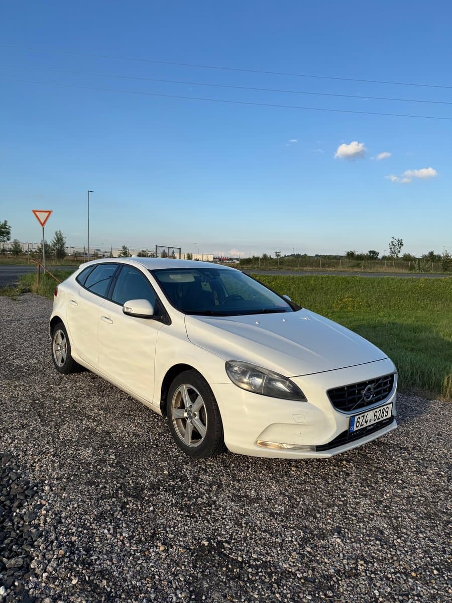 Volvo V40 - 5