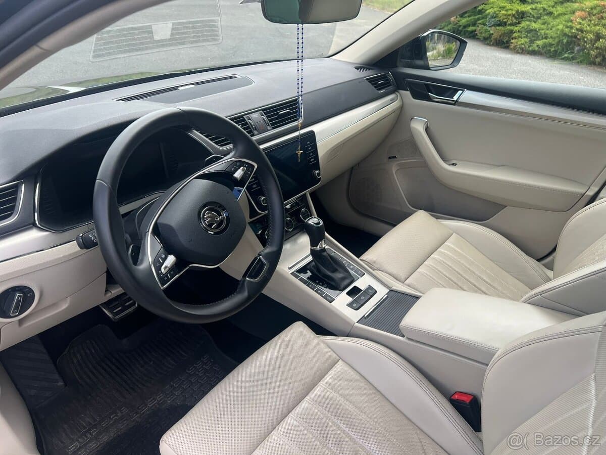 2020 Škoda SUPERB - 5