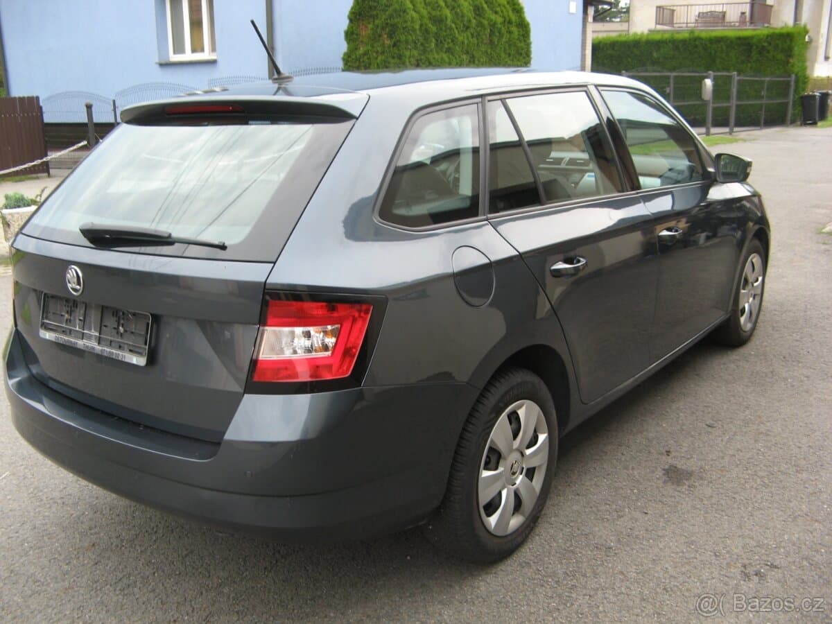 2015 Škoda FABIA - 5