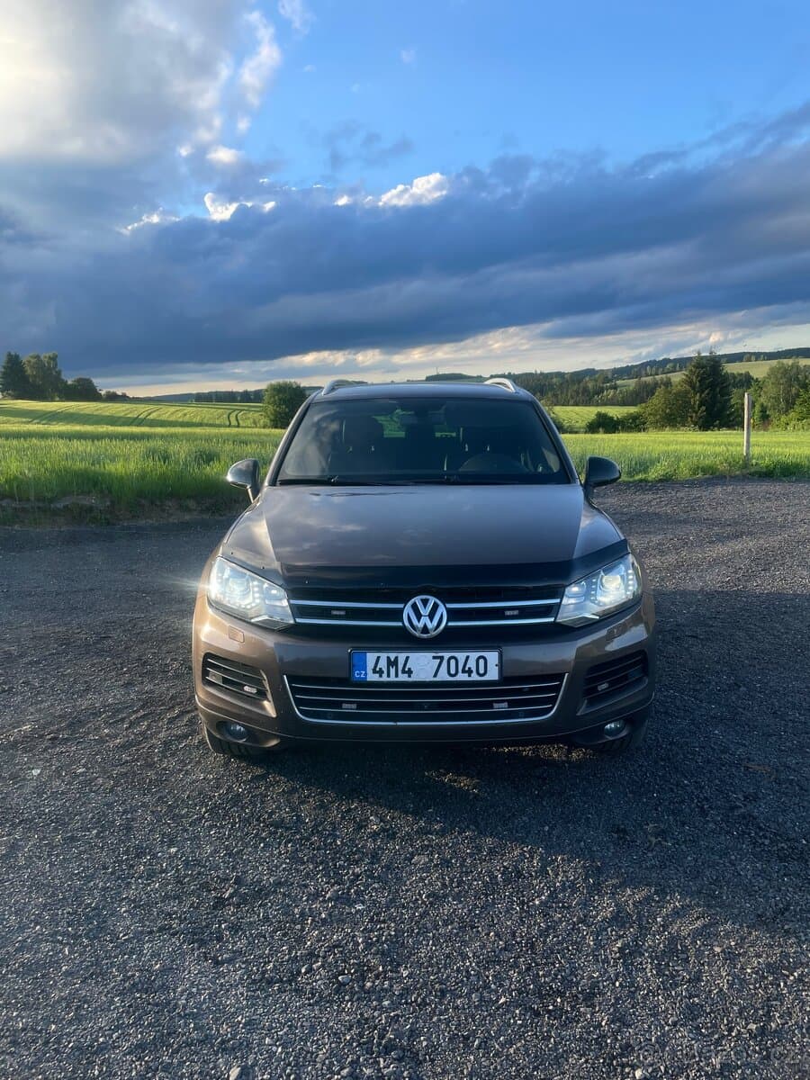 2010 Volkswagen TOUAREG - 5