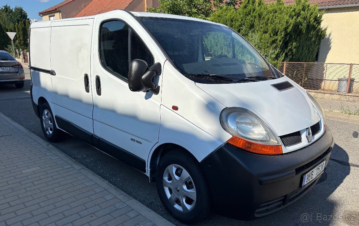 2005 Renault TRAFIC - 5
