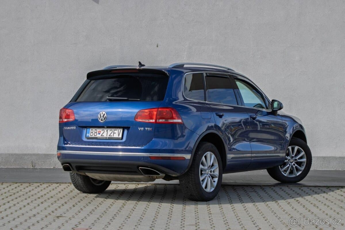 2017 Volkswagen TOUAREG - 5