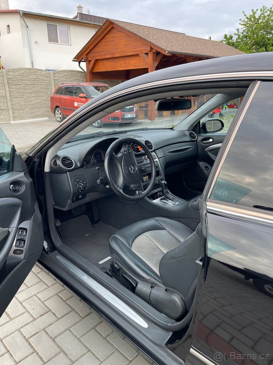 2002 Mercedes-Benz CLK - 5