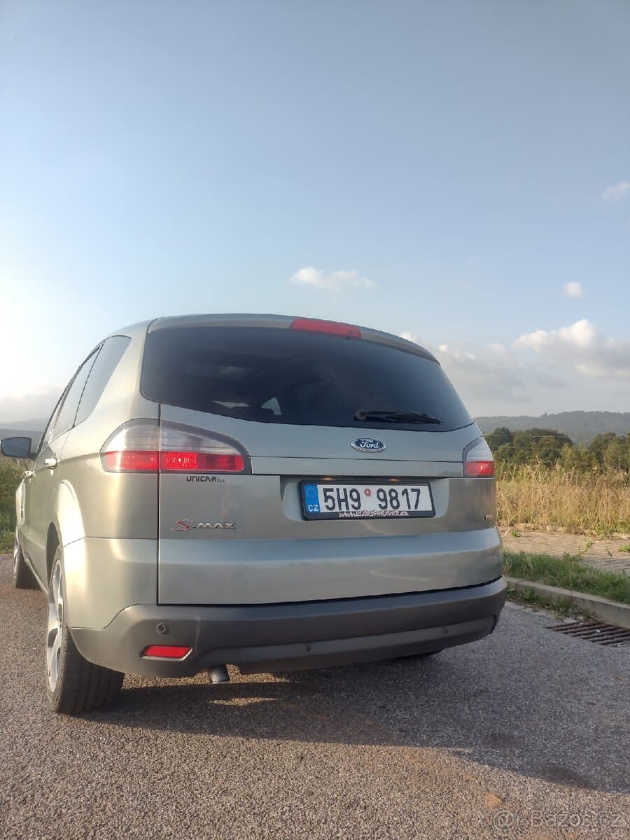 2008 Ford S-MAX - 5