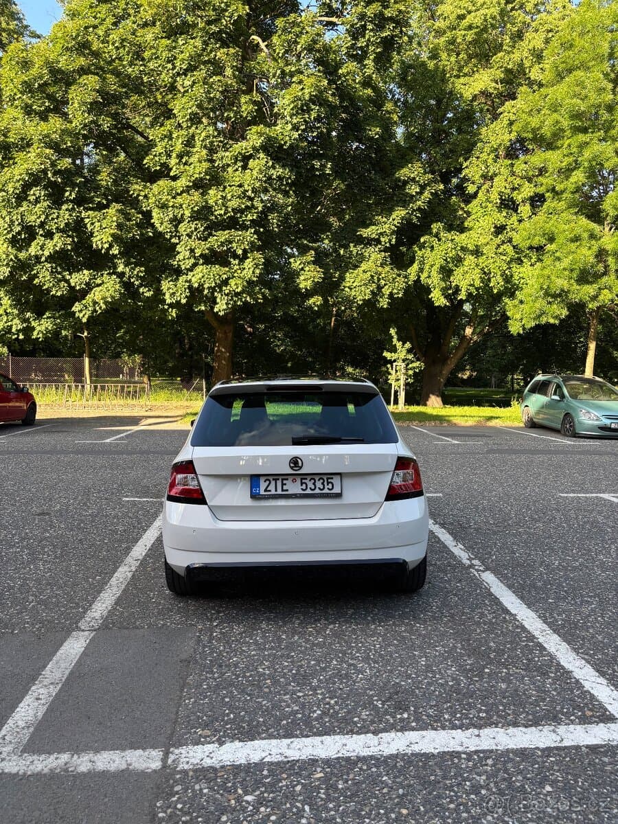 2015 Škoda FABIA - 5