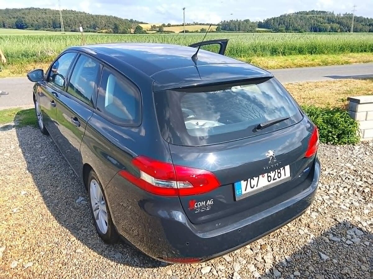 2014 Peugeot 308 - 5