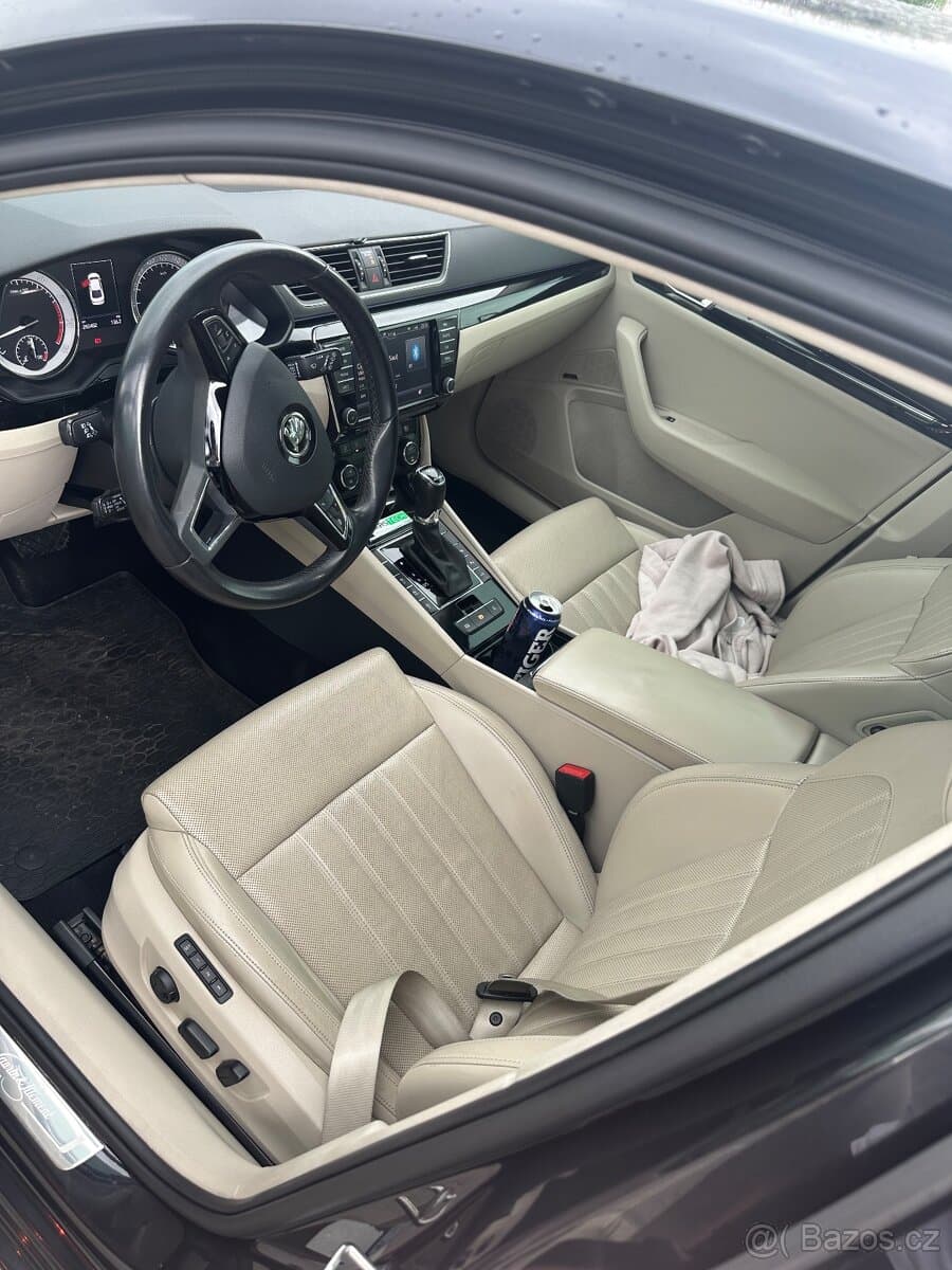 2016 Škoda SUPERB - 5