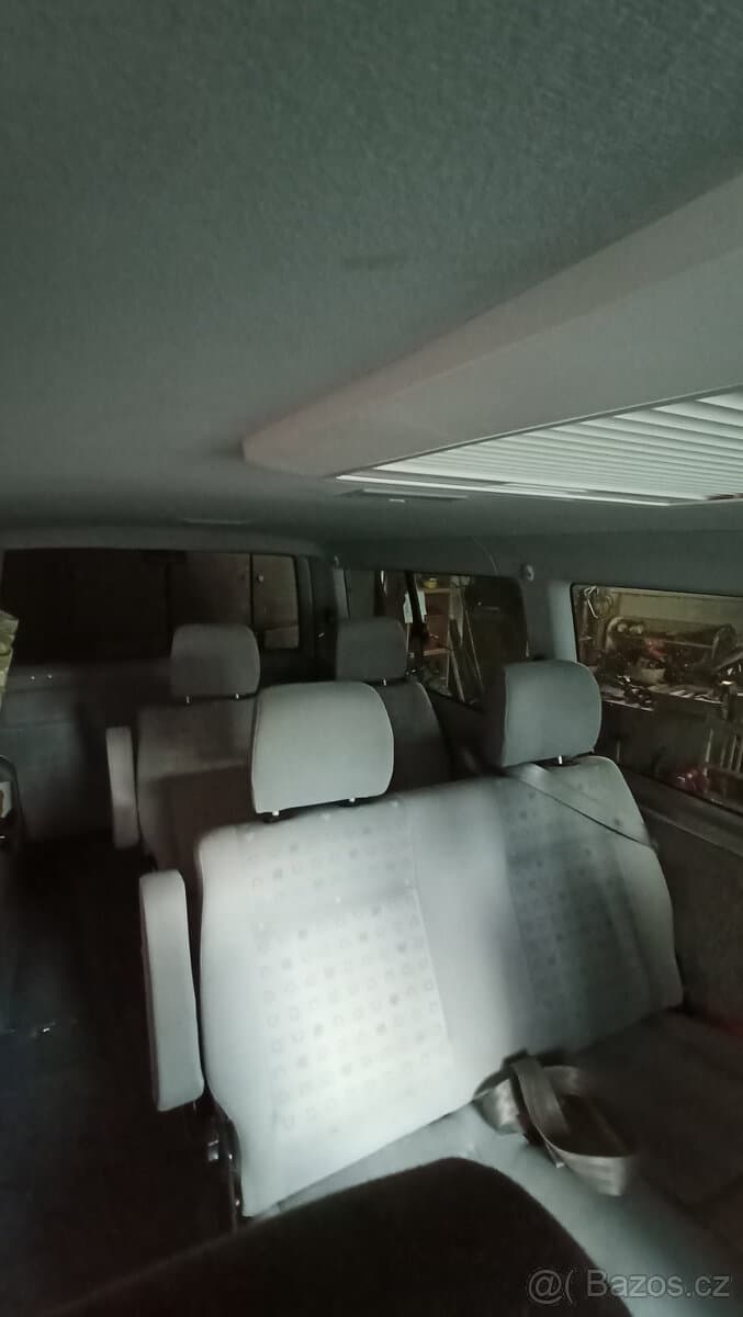 2000 Volkswagen CARAVELLE - 5