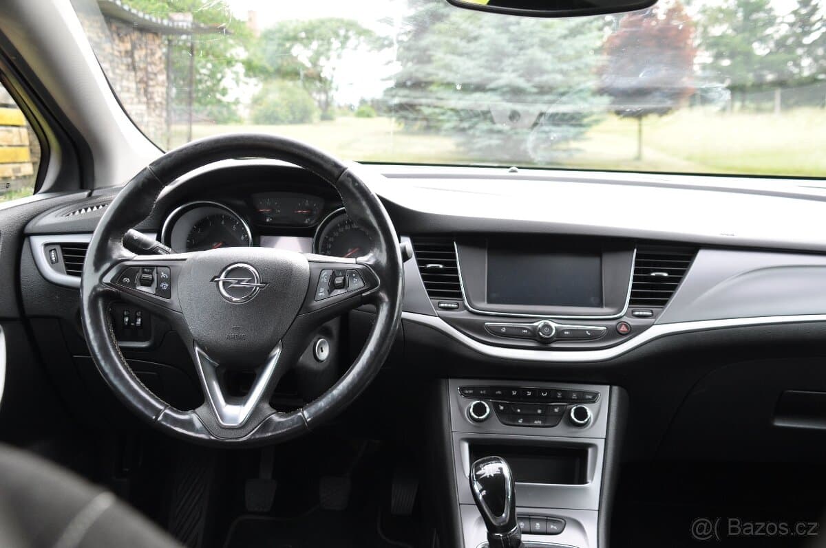 2018 Opel ASTRA - 5