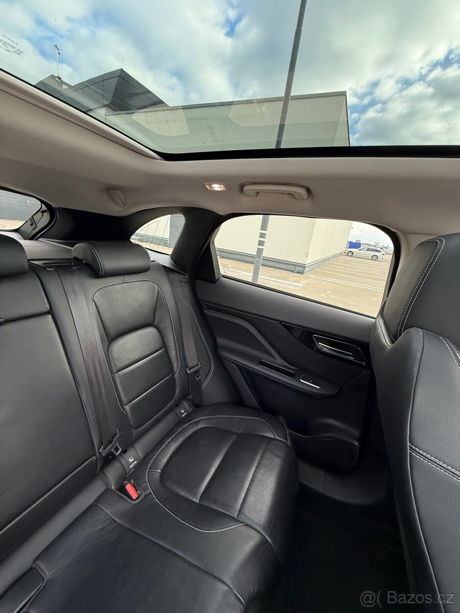 2016 Jaguar F-PACE - 5