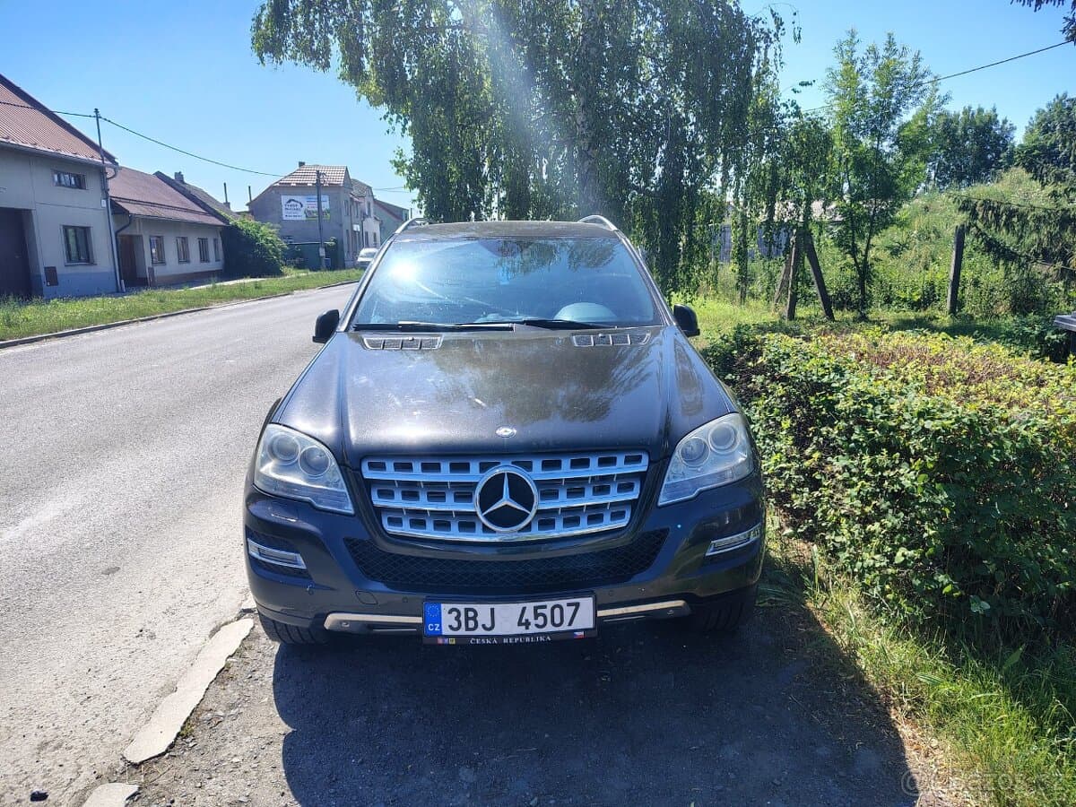 2010 Mercedes-Benz M-CLASS - 5