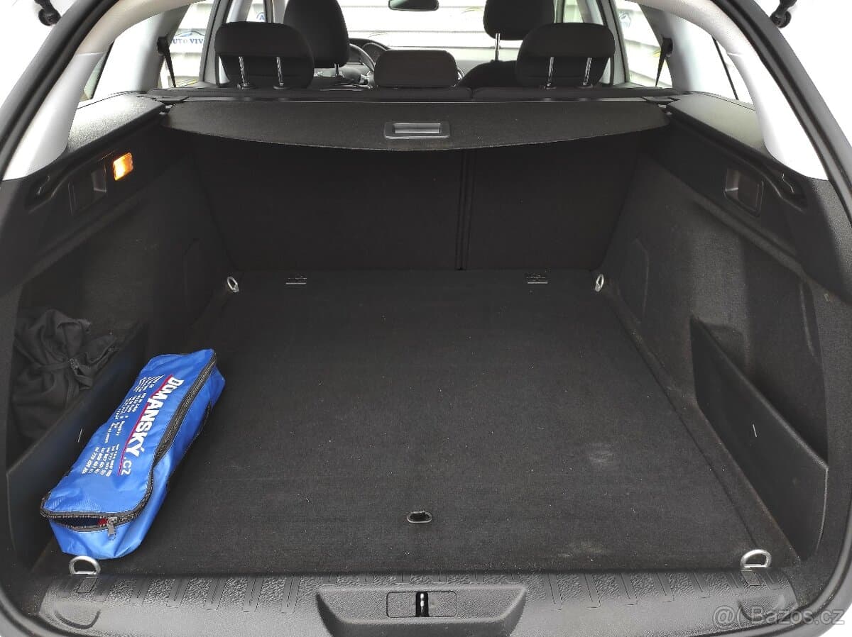 2019 Peugeot 308 - 5