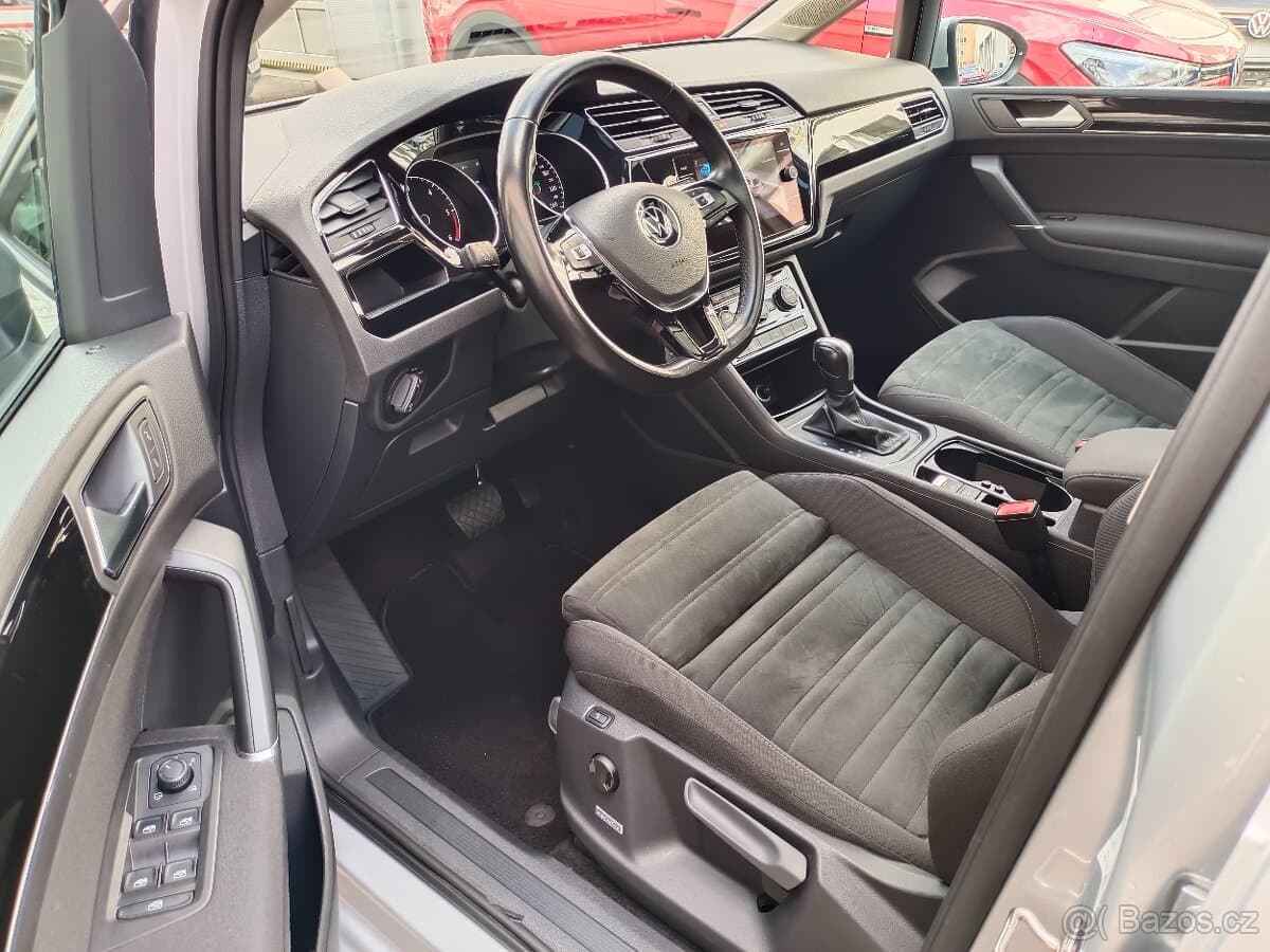 Volkswagen TOURAN - 5