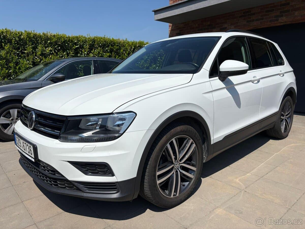 2017 Volkswagen TIGUAN - 5