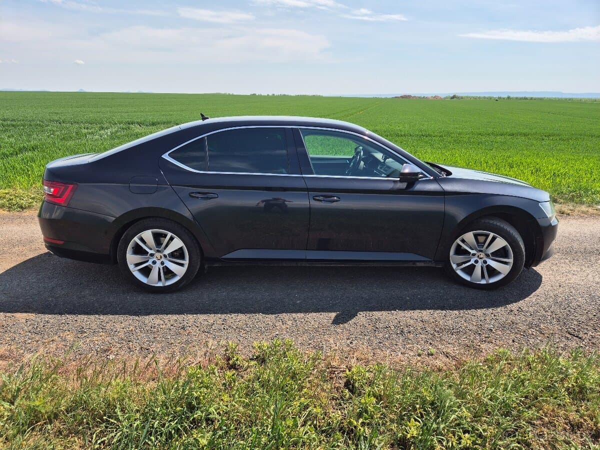 2015 Škoda SUPERB - 5