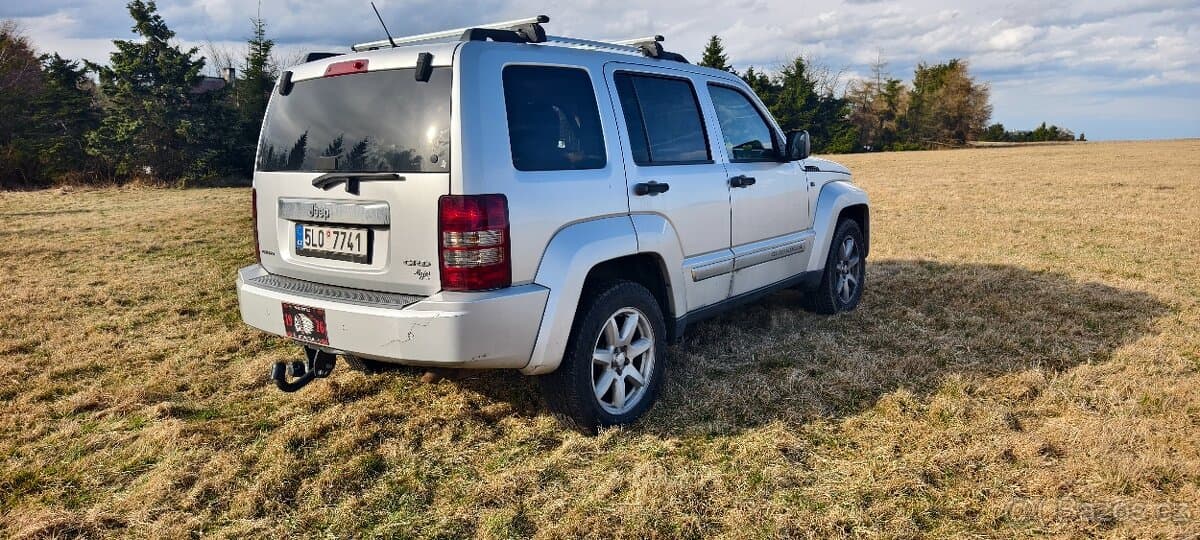 2008 Jeep CHEROKEE - 5