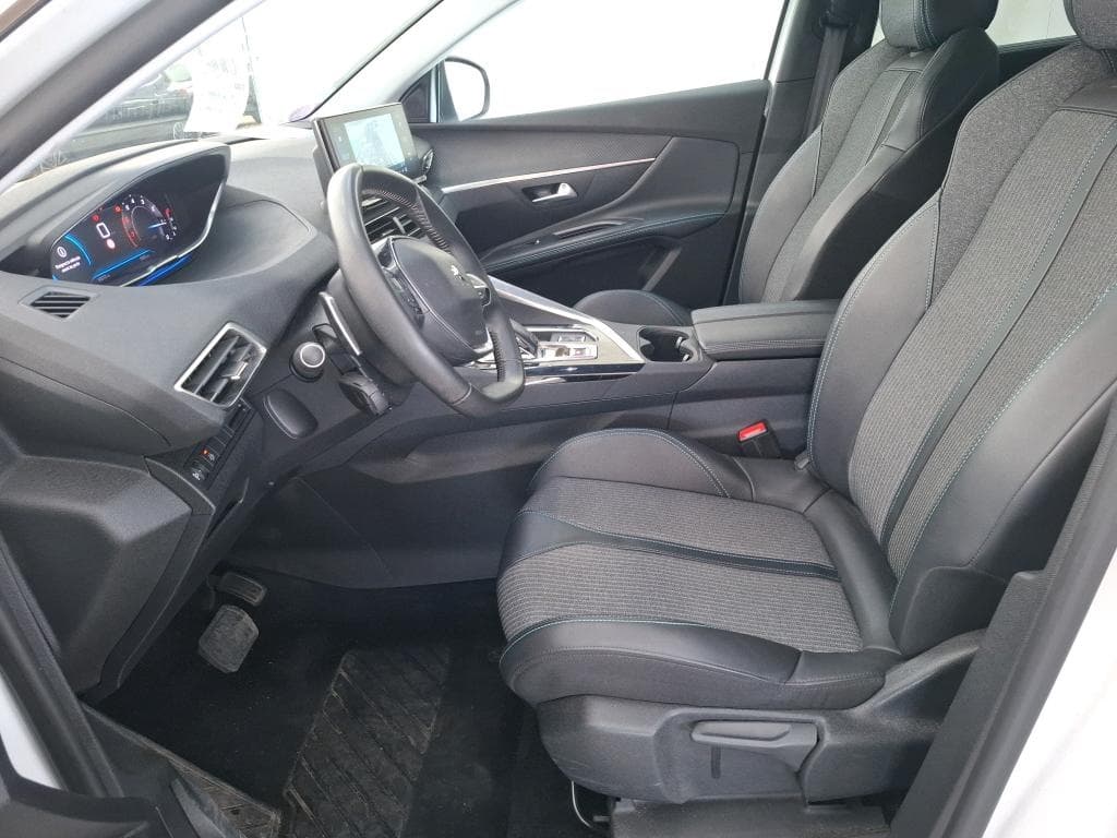 2023 Peugeot 5008 - 5